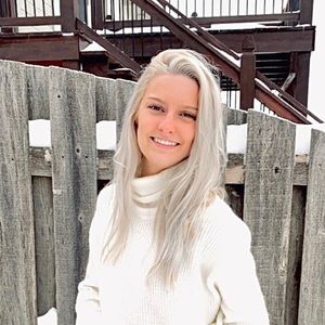 Meet your Posher, Hannah